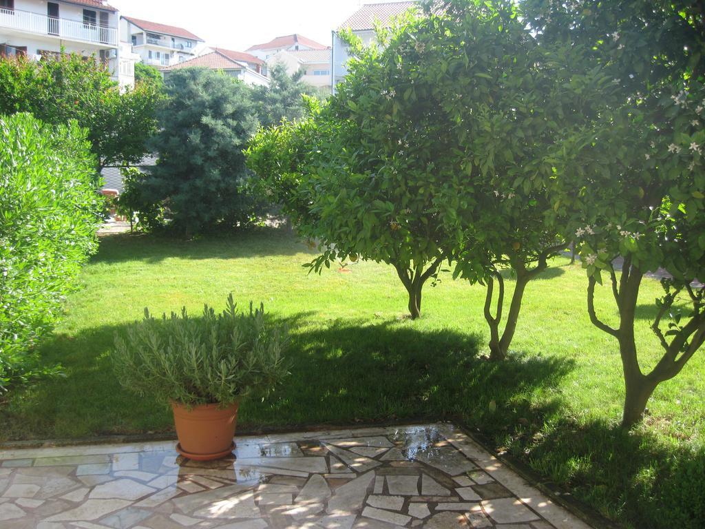 D.O.O. Yury Apartment Trogir Exterior photo